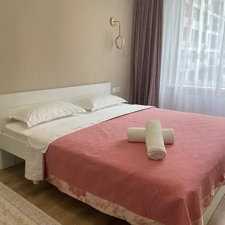 3 Bedroom Apartment With 2 Restroom In The Ala Park Business Class Almaty Exterior photo