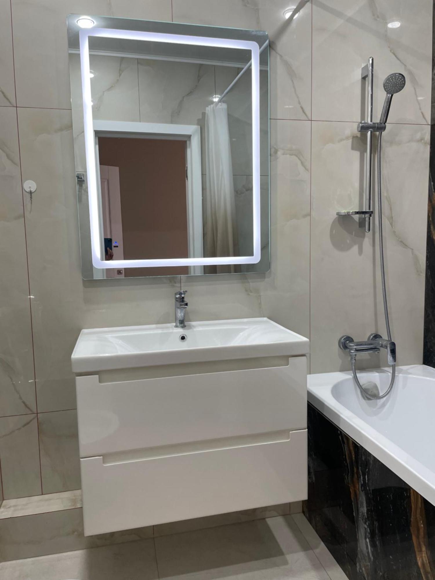 3 Bedroom With 2 Restroom In The Ala Park Business Class