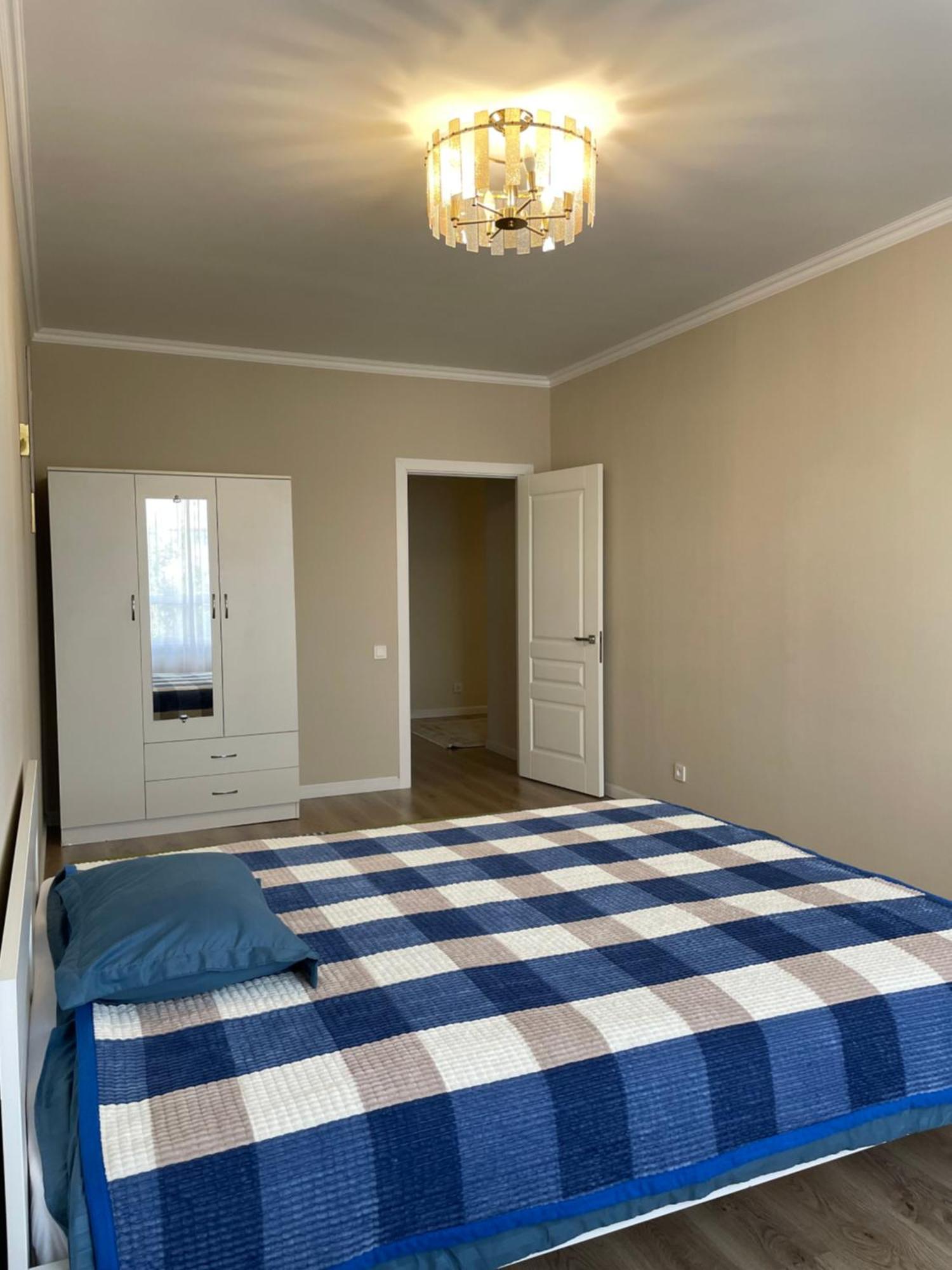 Apartment 3 Bedroom With 2 Restroom In The Ala Park Business Class
