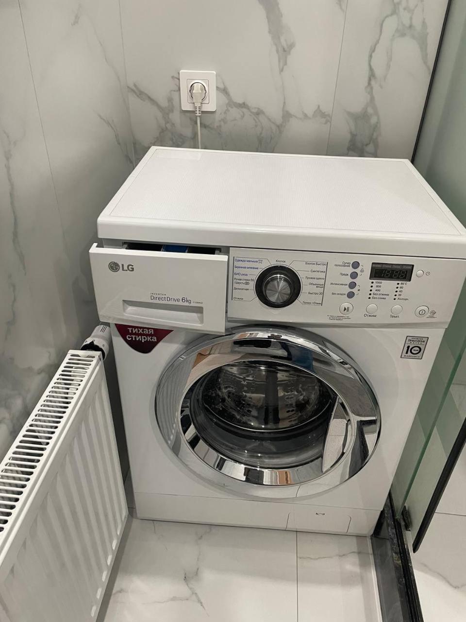 3 Bedroom With 2 Restroom In The Ala Park Business Class *