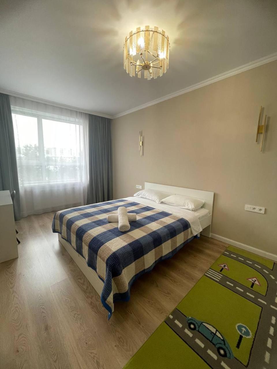 3 Bedroom With 2 Restroom In The Ala Park Business Class *